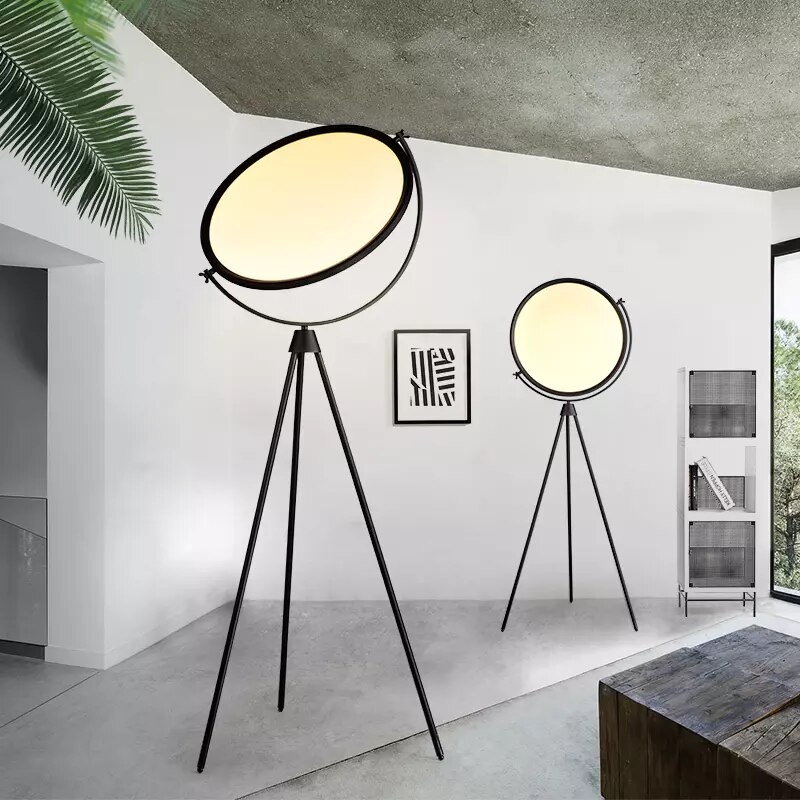 Contemporary Grid Lamp: The Modern Mix of Metals
