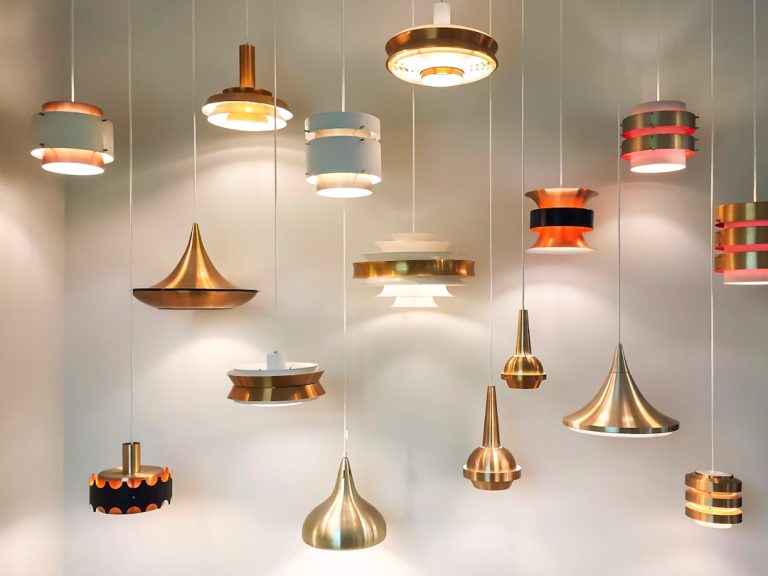 Choosing the Perfect Lighting Accessories: A How-To Guide