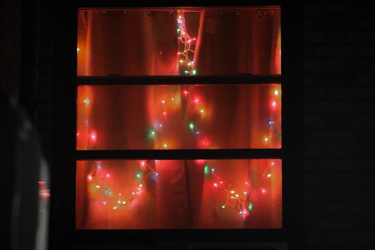 Transform Your Space with Living Room Glass Melting Light