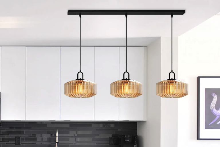 Modern Kitchen Island: Ribbed Glass Pendant Light Centerpiece