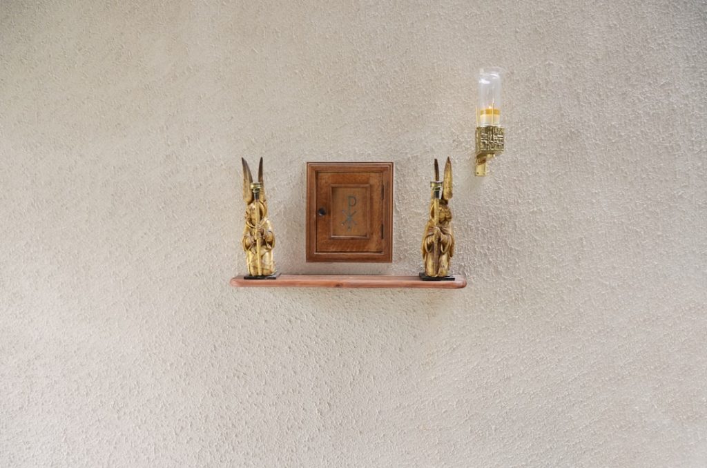 Photo Brass wall sconce lighting