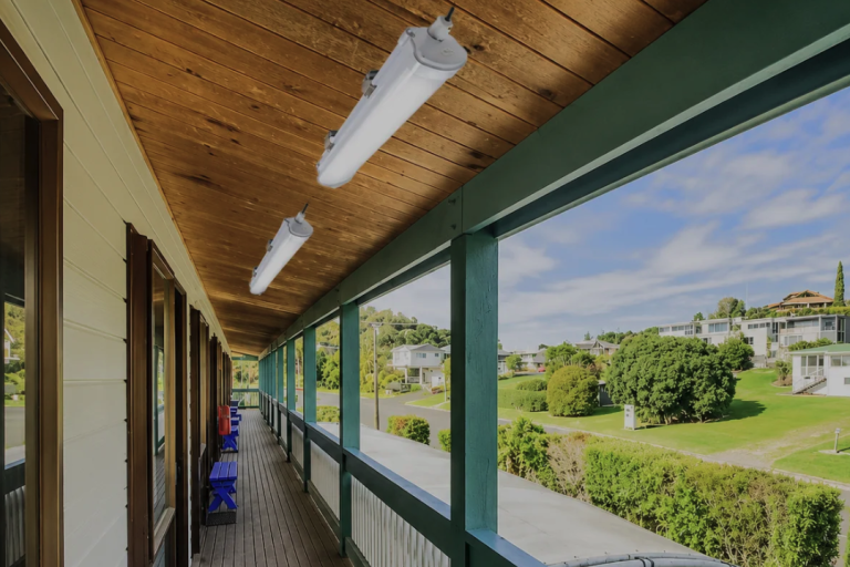Mid Century Solar Powered Flush Mount Light: A Stylish and Sustainable Lighting Solution